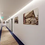 Western Stadtquartier Szálloda 4*