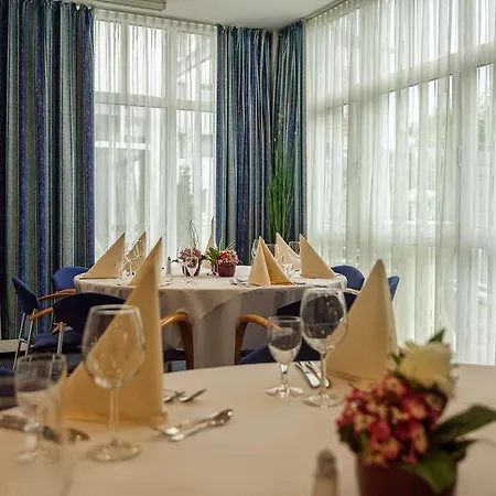 Hotel Western Stadtquartier 4*