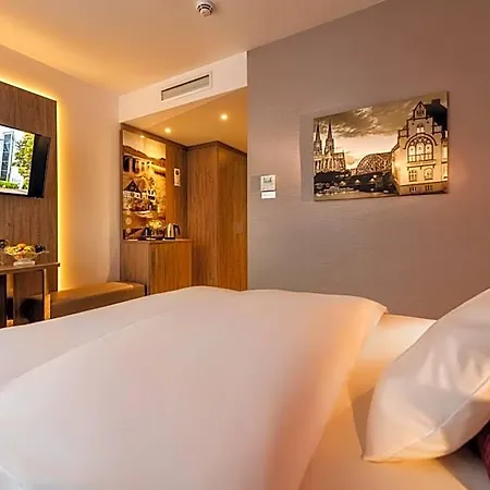 Western Stadtquartier 4*