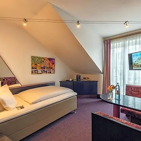 Western Stadtquartier 4*