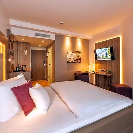 Western Stadtquartier فندق 4*