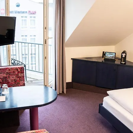 Western Stadtquartier 4*
