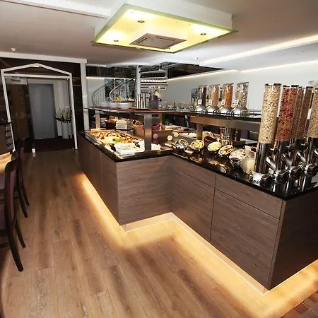 Western Stadtquartier Hotel 4*